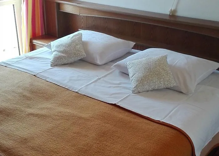 And Mery Apartment *